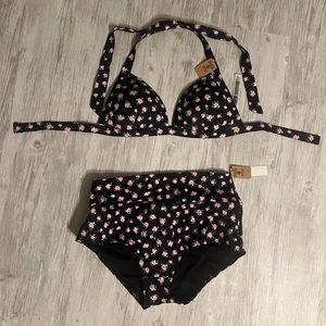 New with tags Victorias Secret PINK bikini!